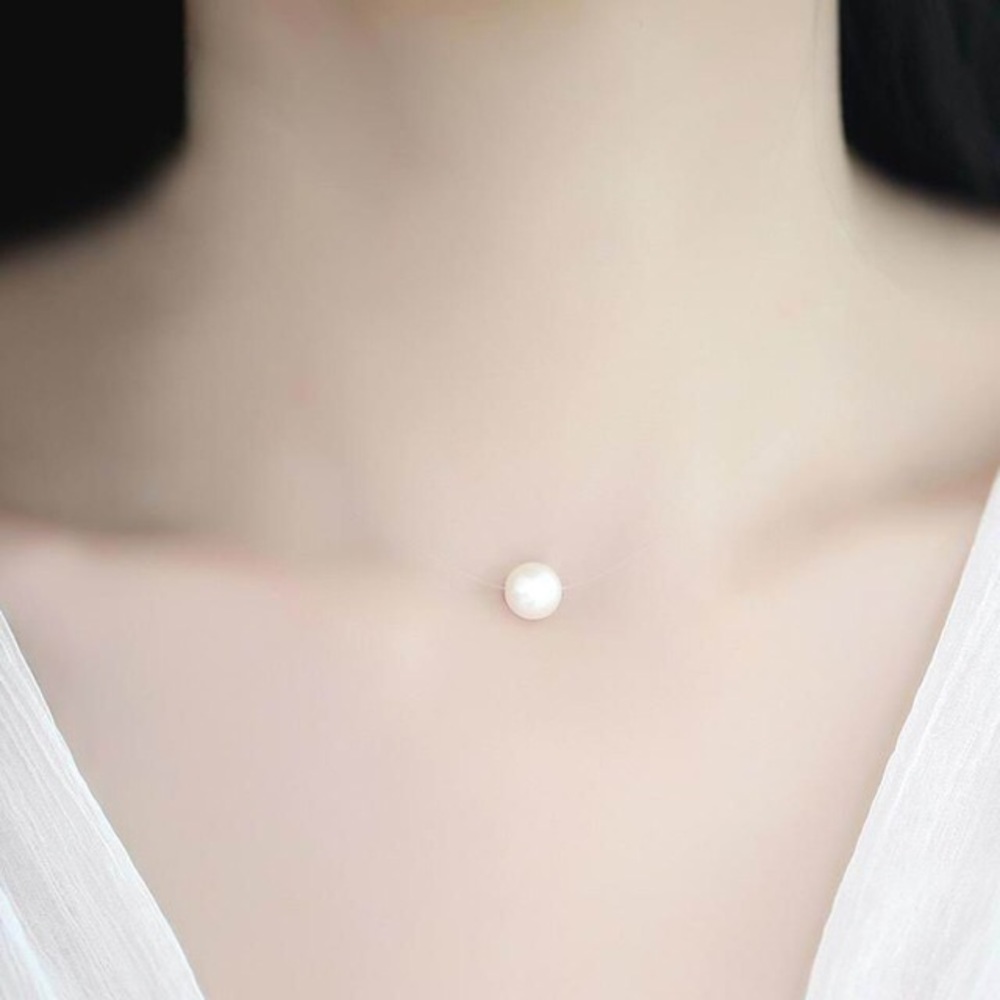 Pearl invisible neckace